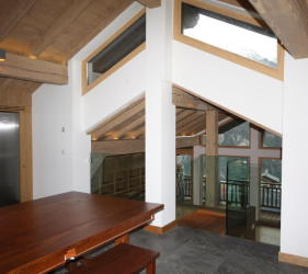 Ste Foy chalet renovation with new windows