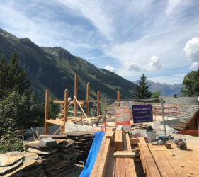 Ste Foy chalet construction wooden structure