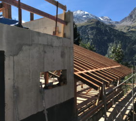 Ste Foy chalet construction wooden joists, purlins. rafters
