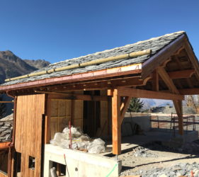 Ste Foy chalet construction slate roof completed